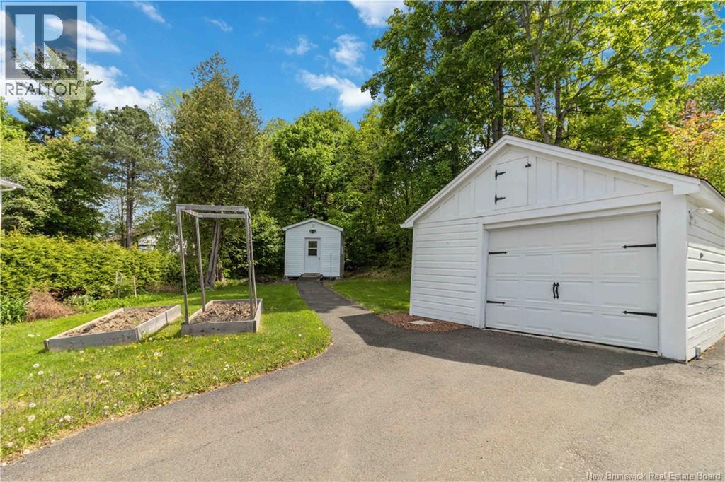 10 Shamrock Terrace - 37