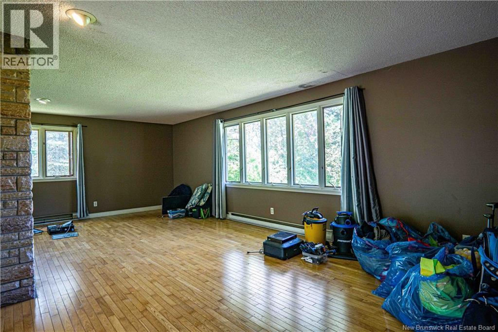 141 Graham Drive - Image 3