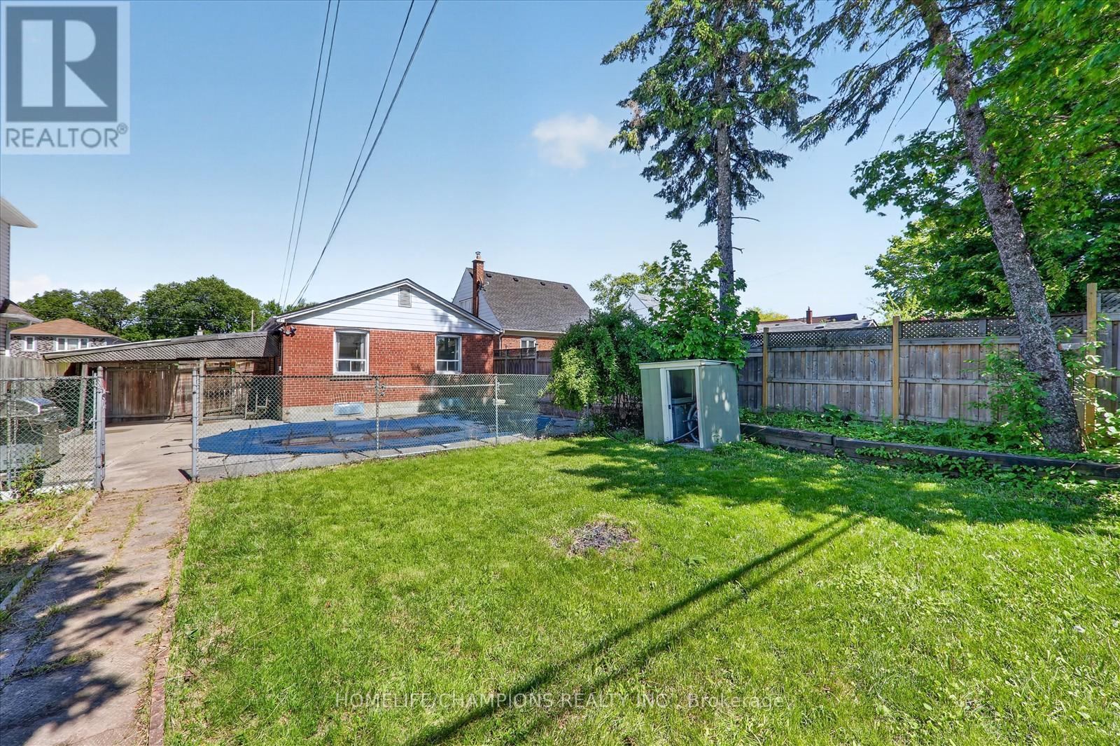 18 BERGEN ROAD - 14