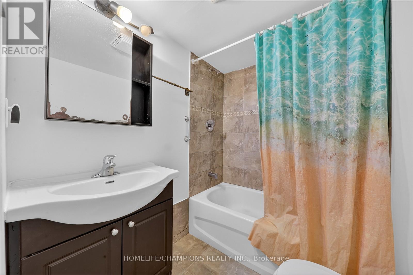 18 BERGEN ROAD - 26