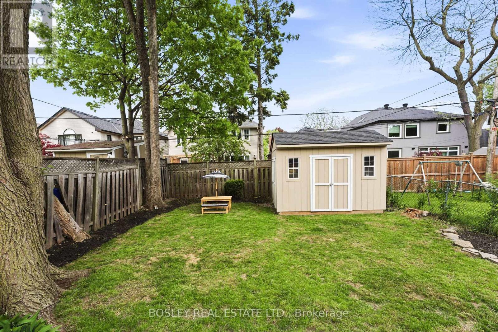 39 WHITE BIRCH RD - 31