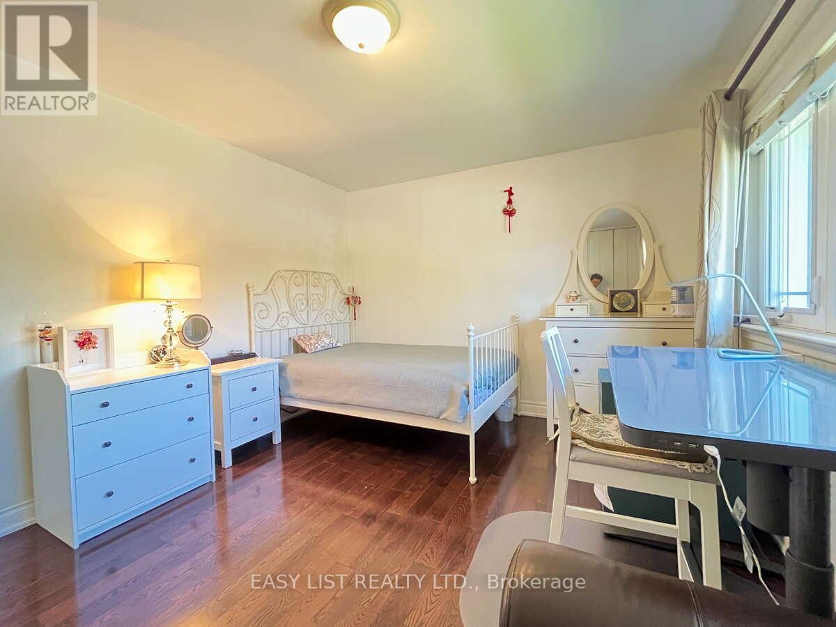 57 KILBRIDE ROAD - 15
