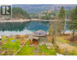 810a 16th Avenue, Genelle, BC V0G1G0 Photo 16
