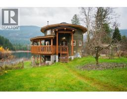810a 16th Avenue, Genelle, BC V0G1G0 Photo 39