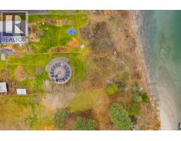 810a 16th Avenue, Genelle, BC V0G1G0 Photo 17