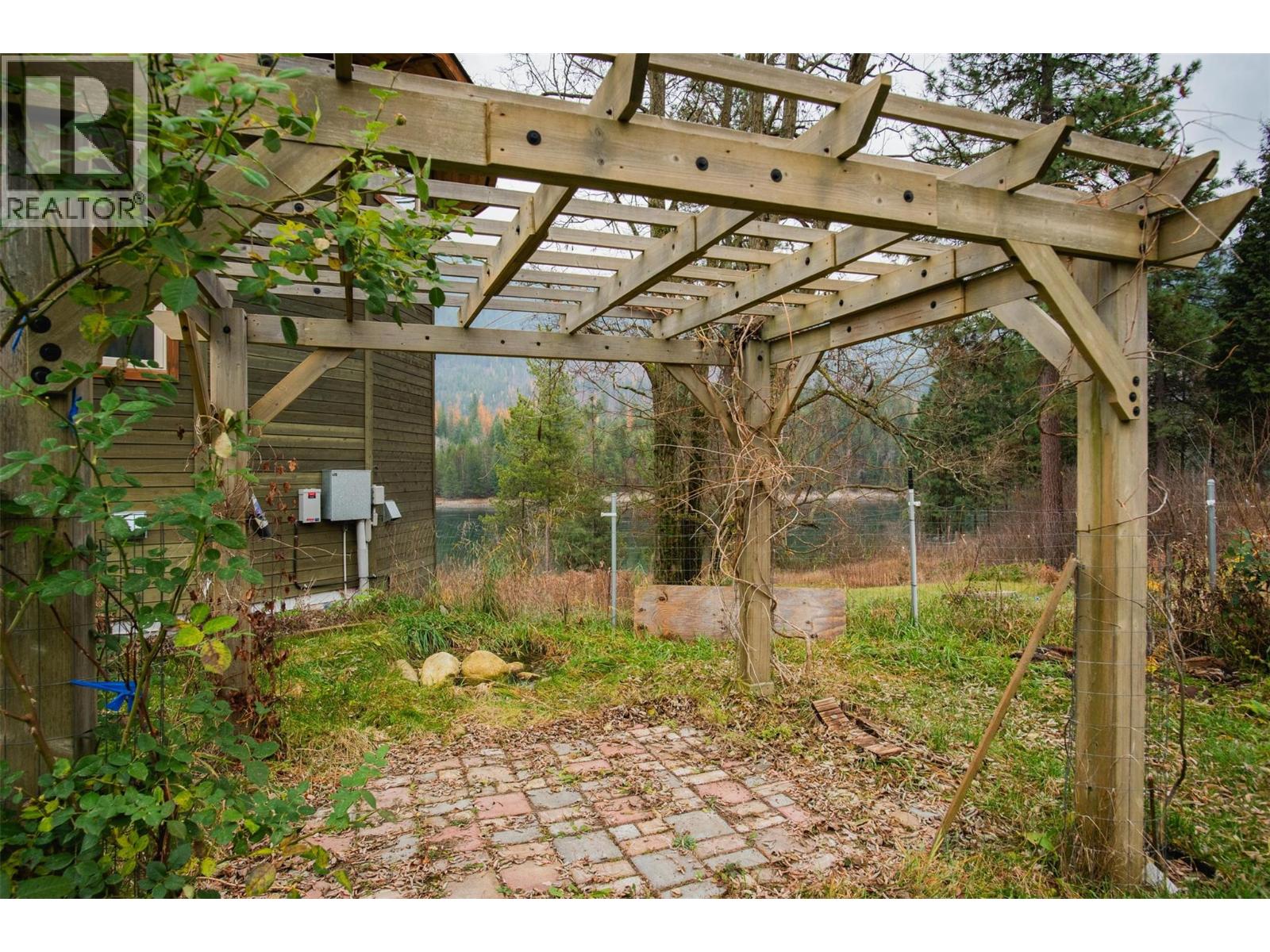 810A 16th Avenue - 40