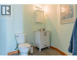 810a 16th Avenue, Genelle, BC V0G1G0 Photo 92