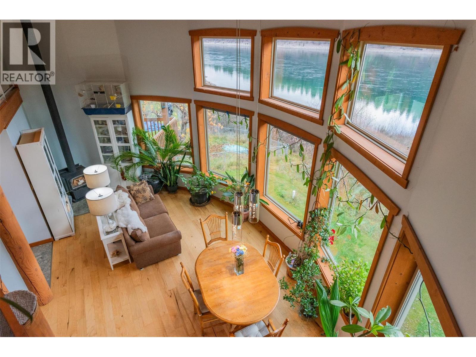810A 16th Avenue - 84
