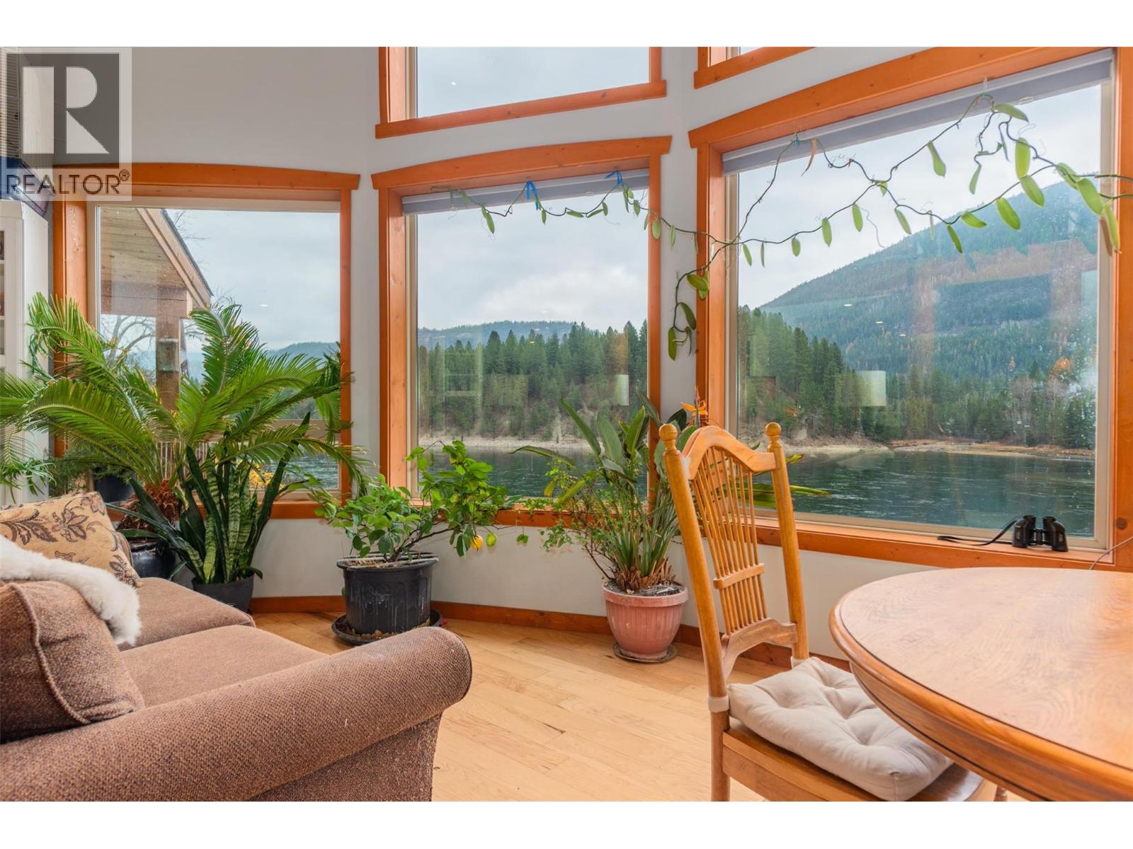 810A 16th Avenue - 61