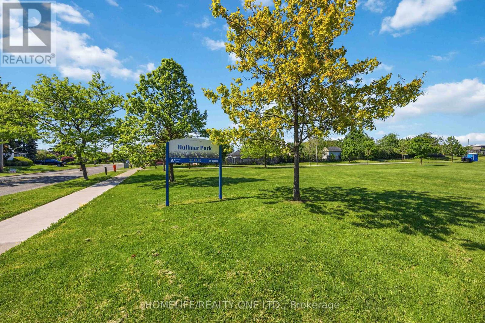40 WHEATSHEAF CRESCENT - 31