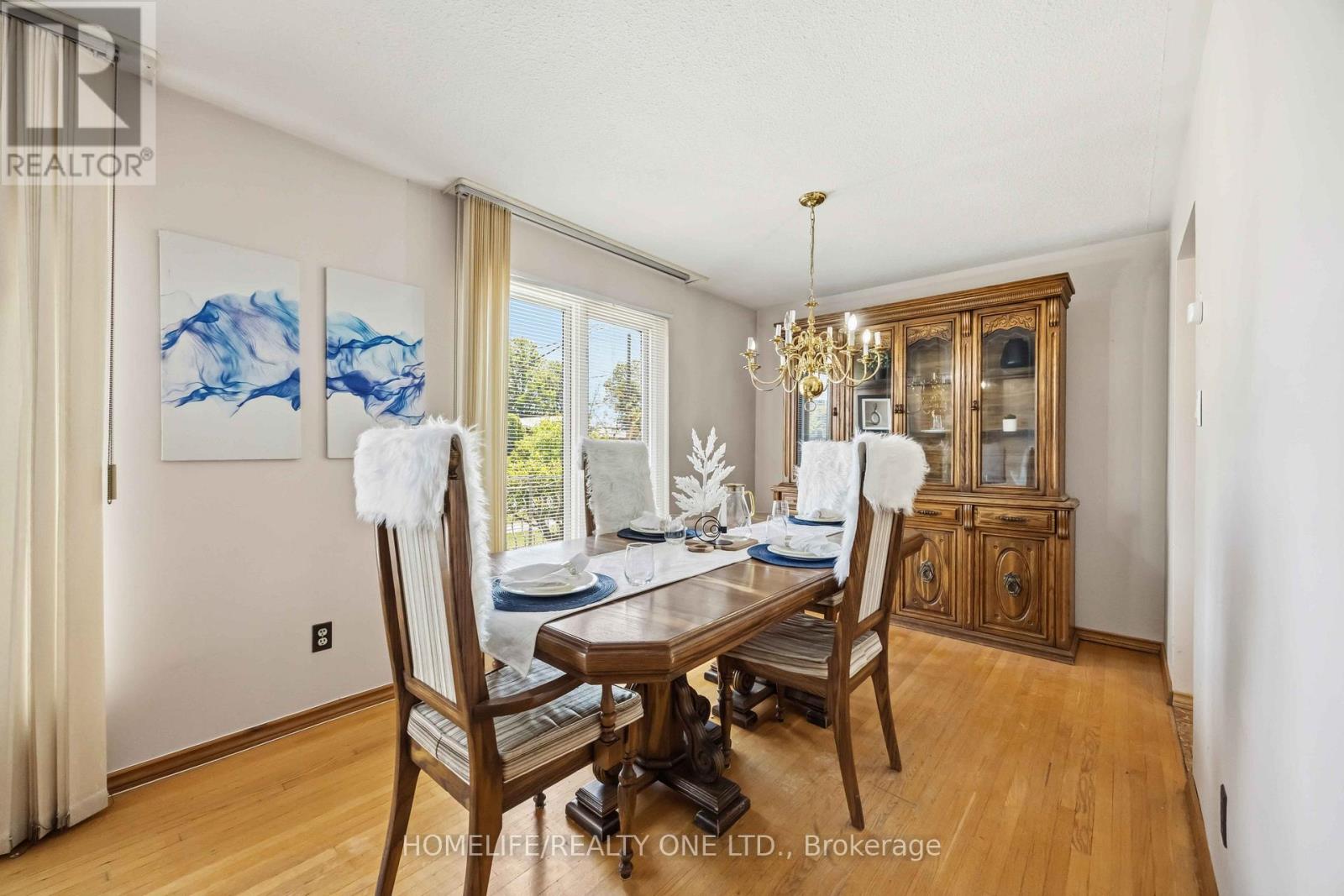 40 WHEATSHEAF CRESCENT - 6