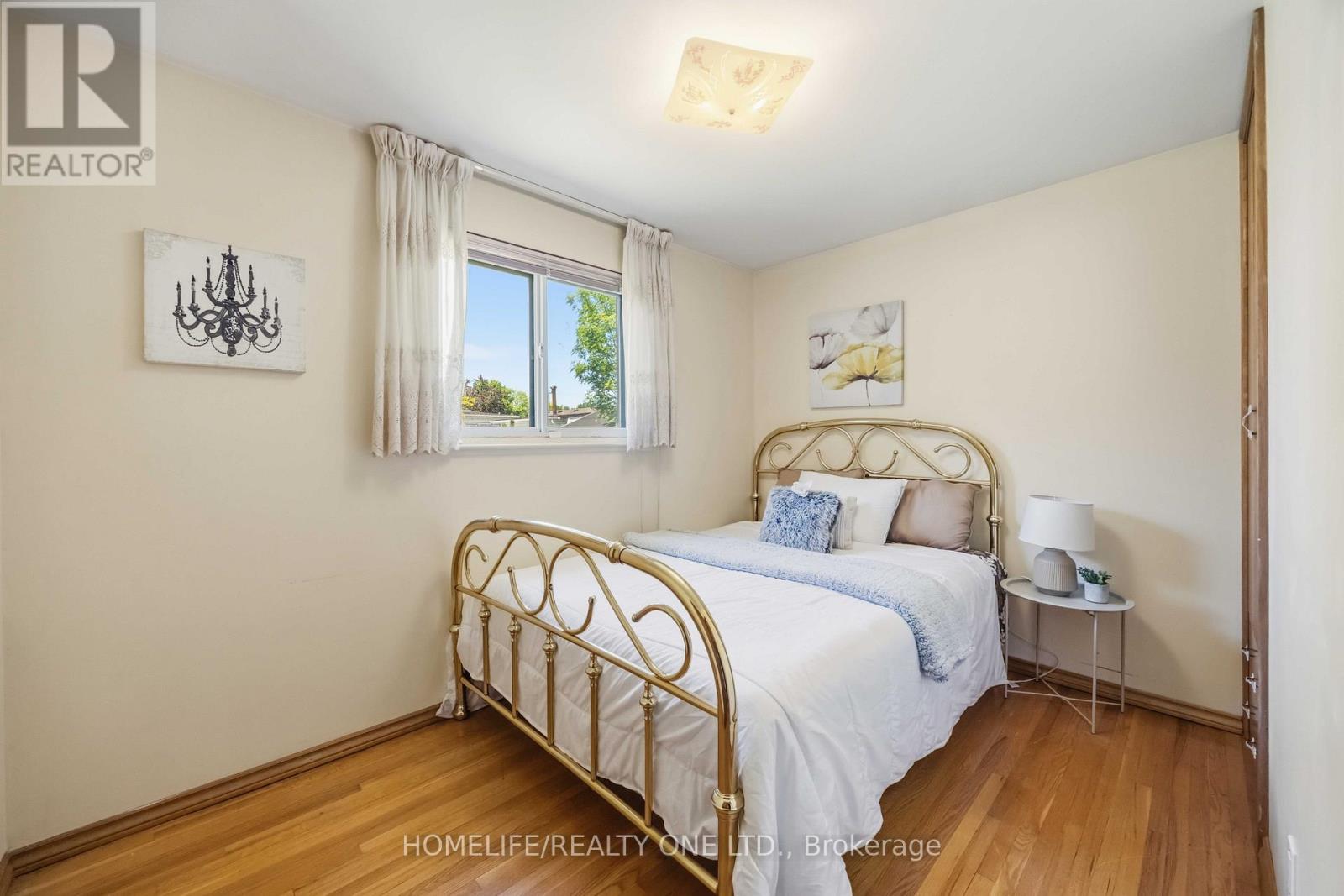 40 WHEATSHEAF CRESCENT - 14