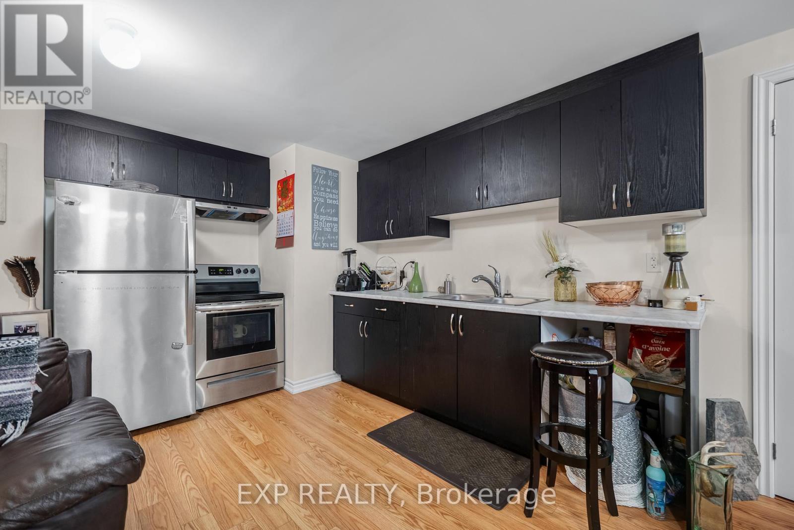 108 DURHAM AVENUE - 38