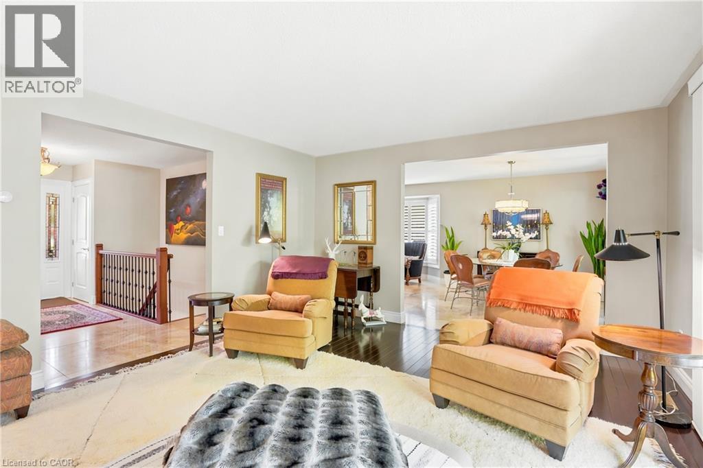 268 MEMORIAL Drive - 10