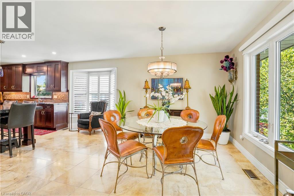268 MEMORIAL Drive - 11