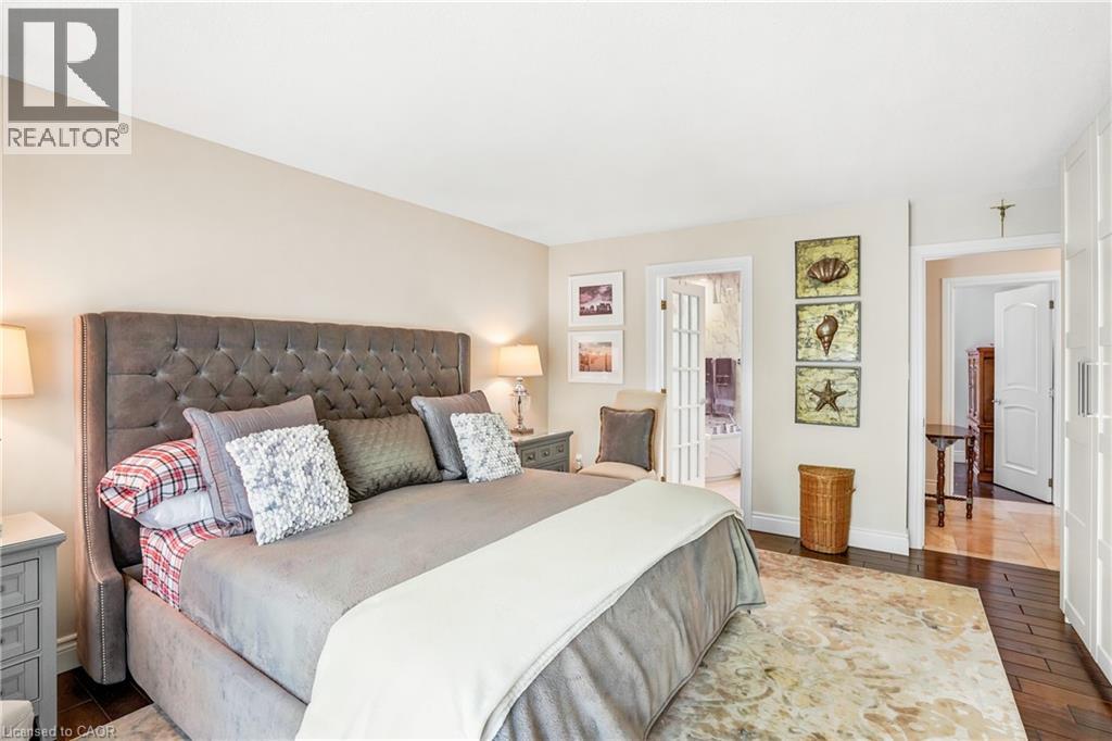 268 MEMORIAL Drive - 18