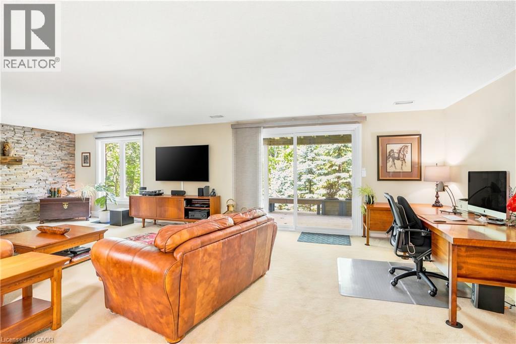 268 MEMORIAL Drive - 28