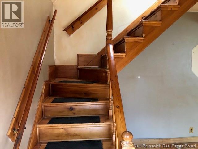 689 Salisbury Road - 6