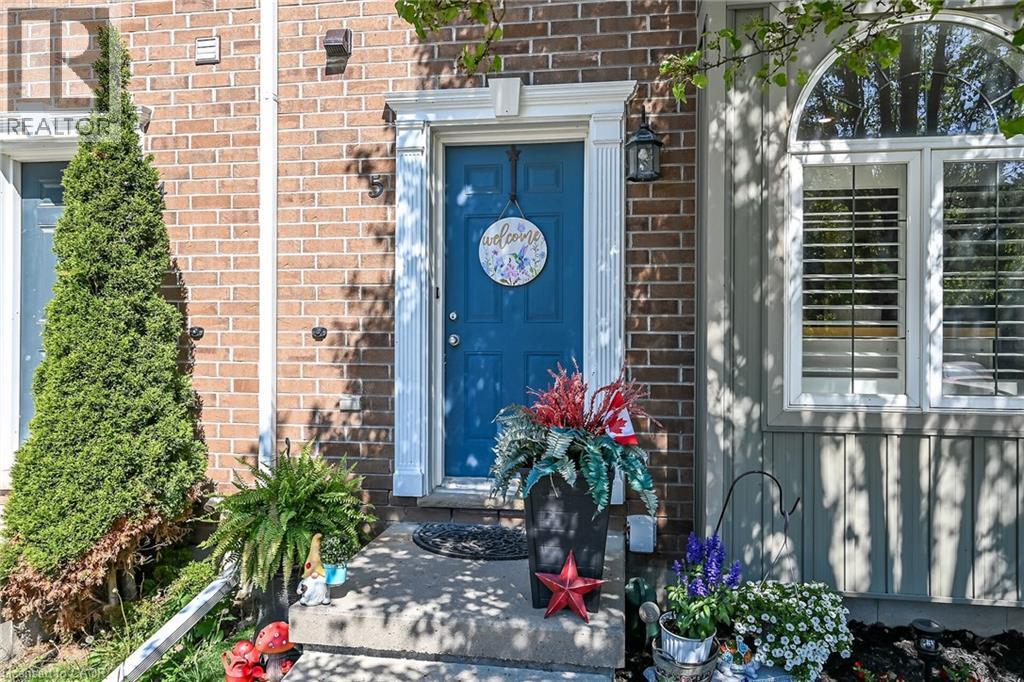 2-bedroom home for sale at 68A MAIN Street N Unit# 5, Hagersville ON · photo 3 of 51