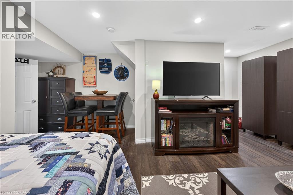2-bedroom home for sale at 68A MAIN Street N Unit# 5, Hagersville ON · photo 41 of 51