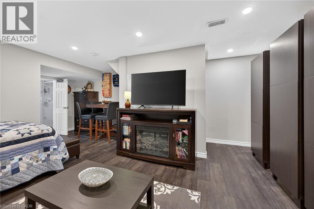 2-bedroom home for sale at 68A MAIN Street N Unit# 5, Hagersville ON · photo 37 of 51