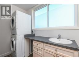 1804 Little River Rd, Comox, BC V9M4B9 Photo 42