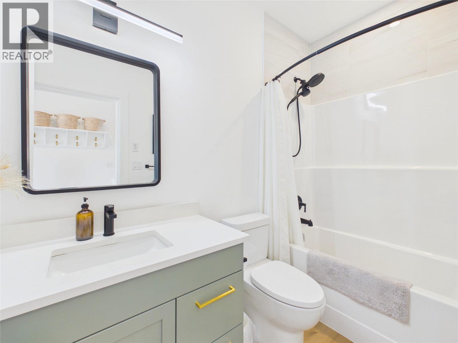  1081 ANTLER Drive, Penticton