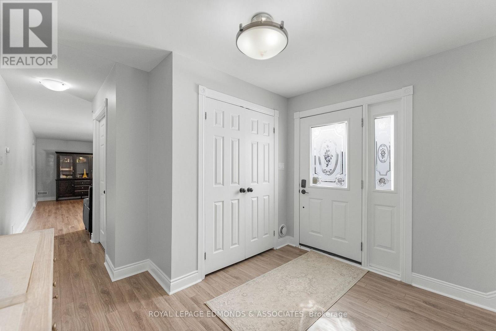 31 SILKE DRIVE - 17