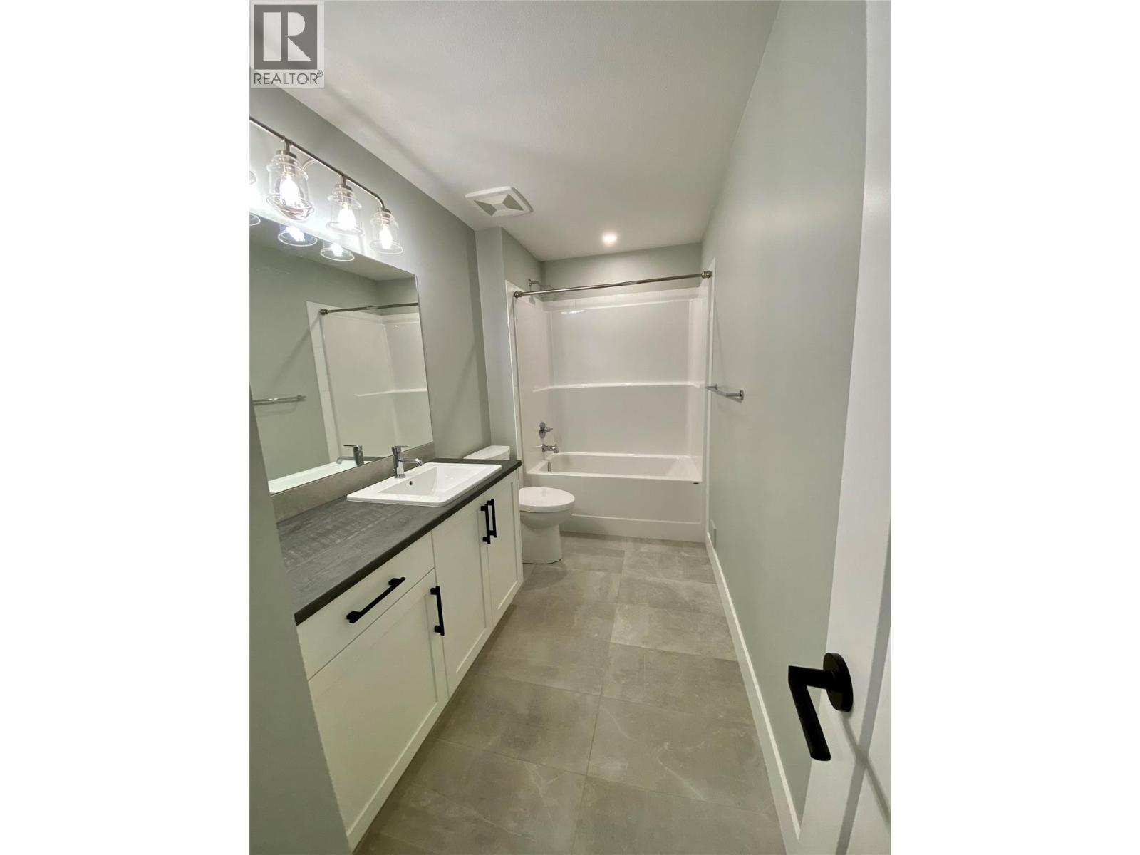 5402 Kestrel Lane - 18