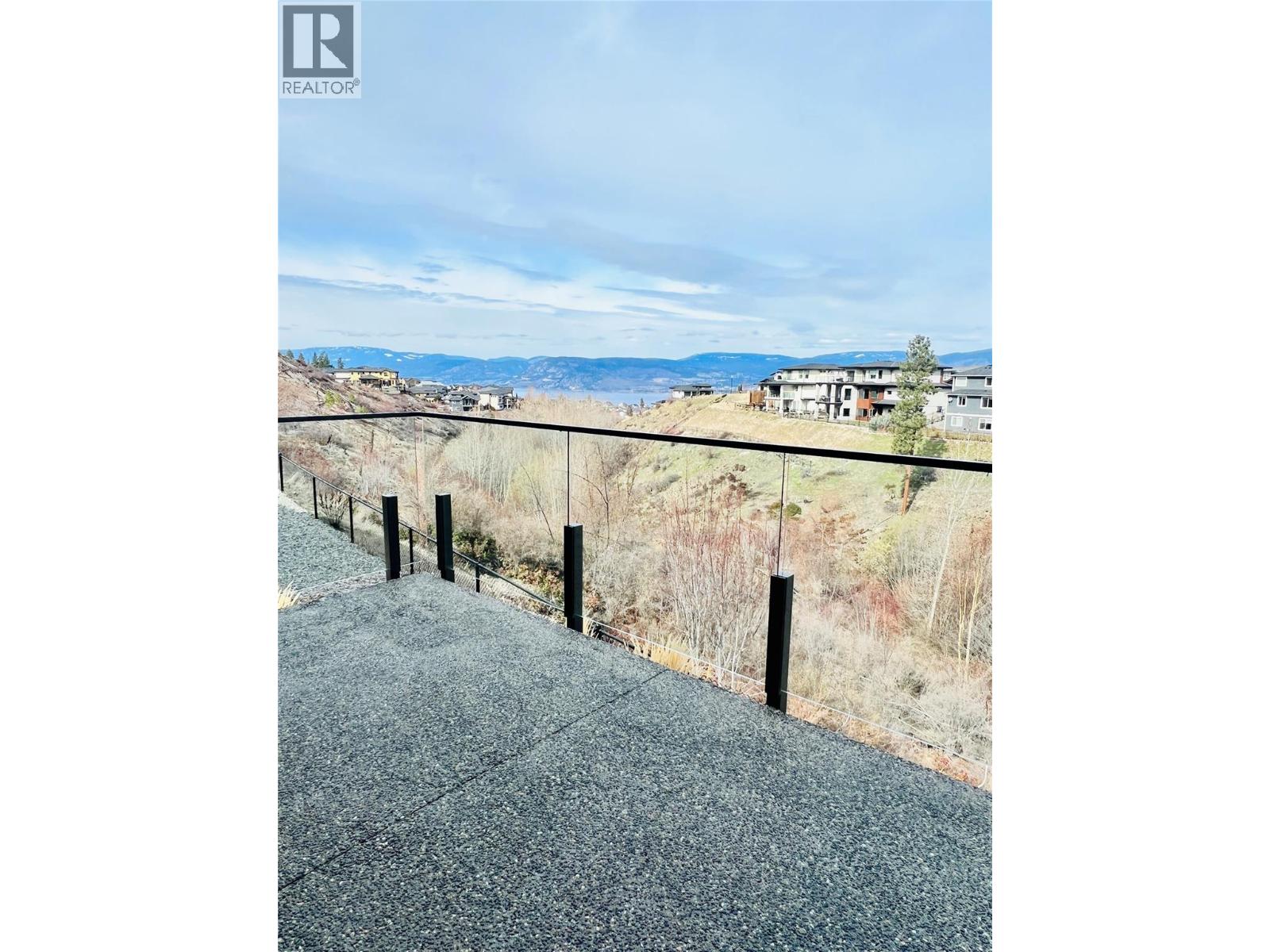 5402 Kestrel Lane - 25