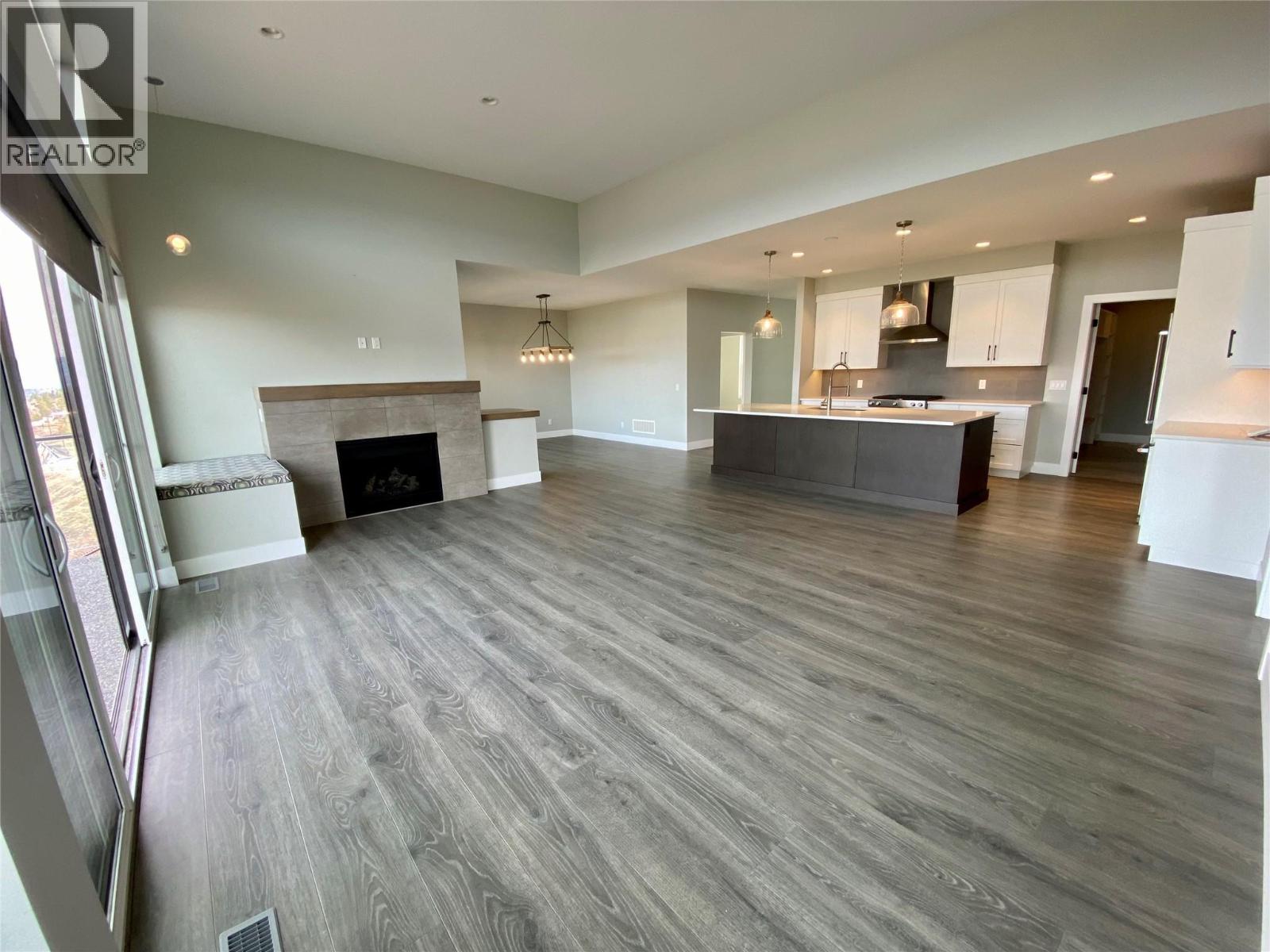 5402 Kestrel Lane - 6