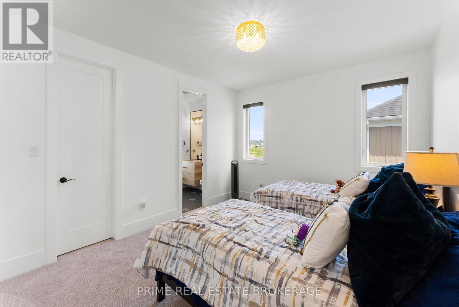 4067 WINTERBERRY DRIVE - 33
