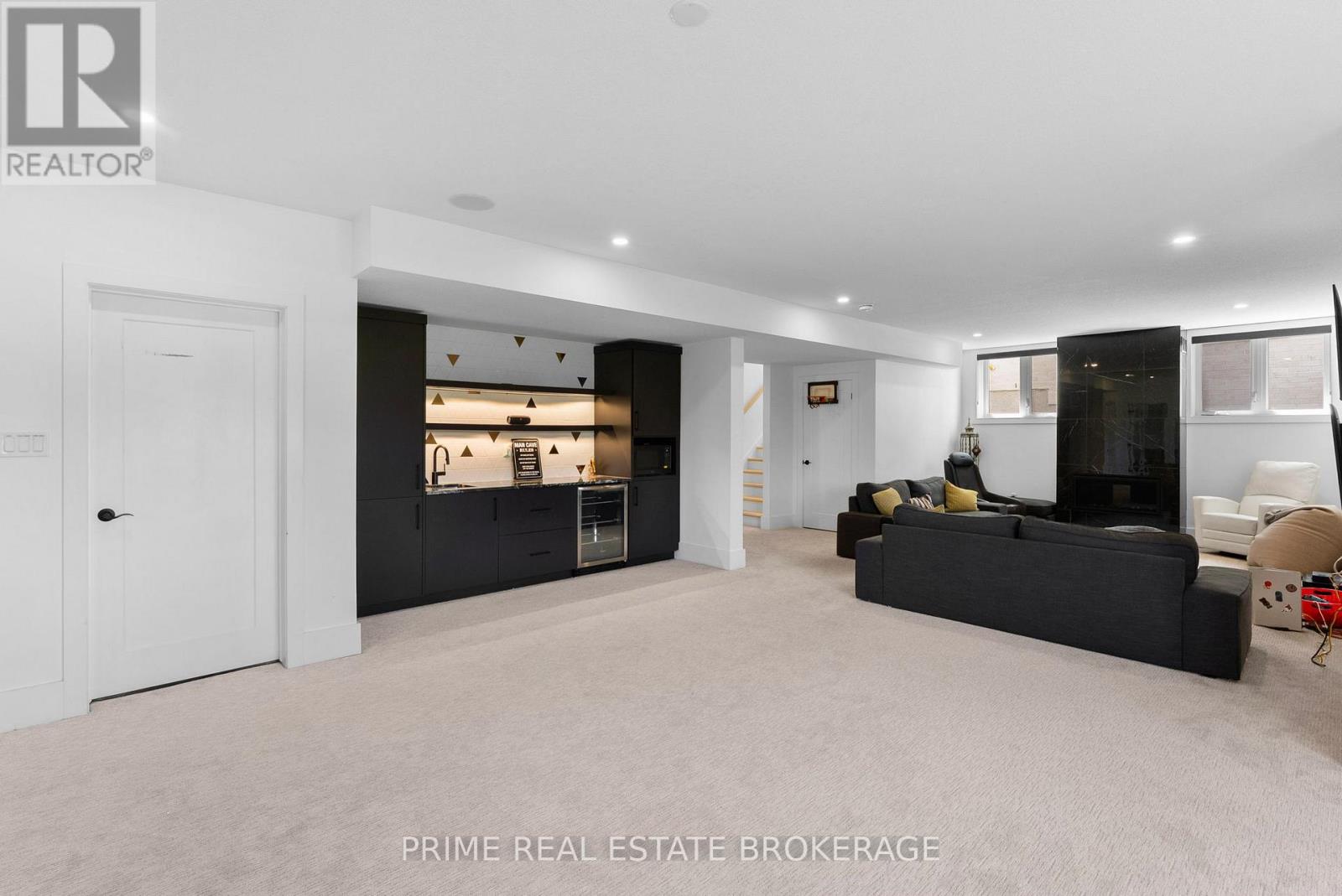 4067 WINTERBERRY DRIVE - 38