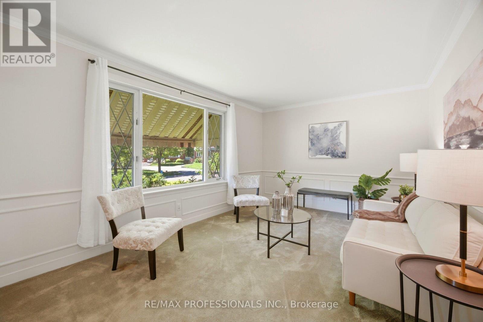 29 WESTLEIGH CRESCENT - 8