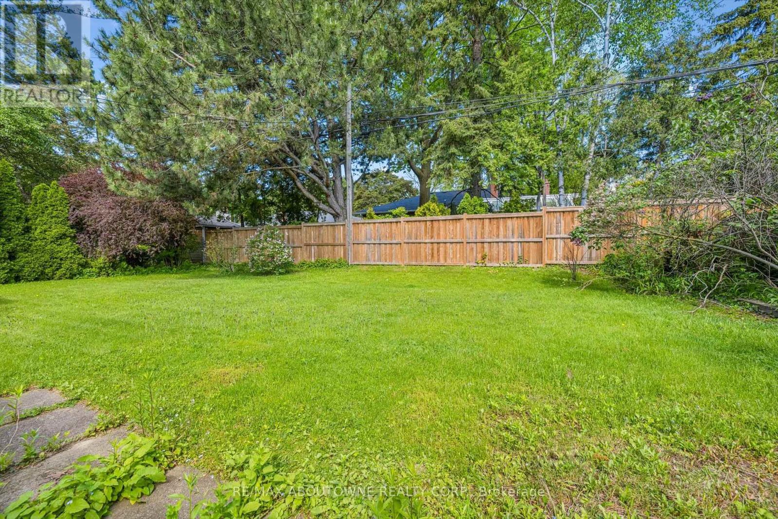 108 PRINCESS MARGARET BOULEVARD - 25