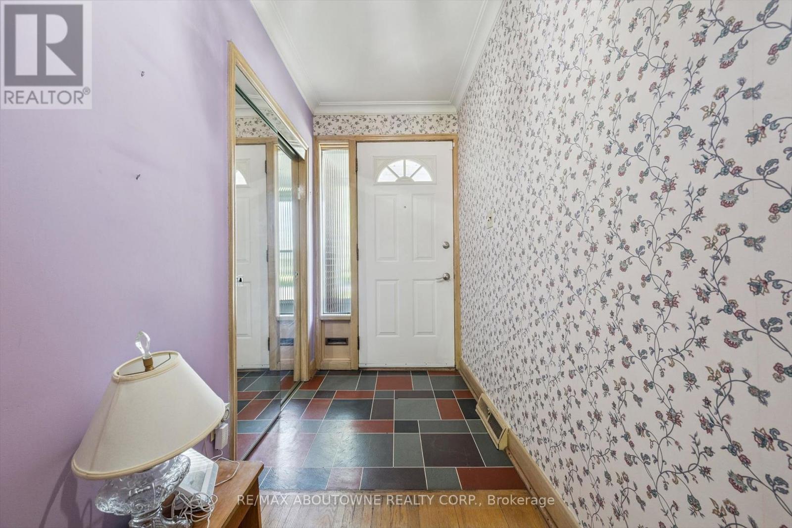 108 PRINCESS MARGARET BOULEVARD - 5
