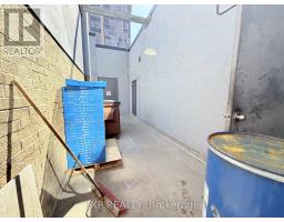 30 Eglinton Avenue W, Mississauga, ON L5R3E7 Photo 23