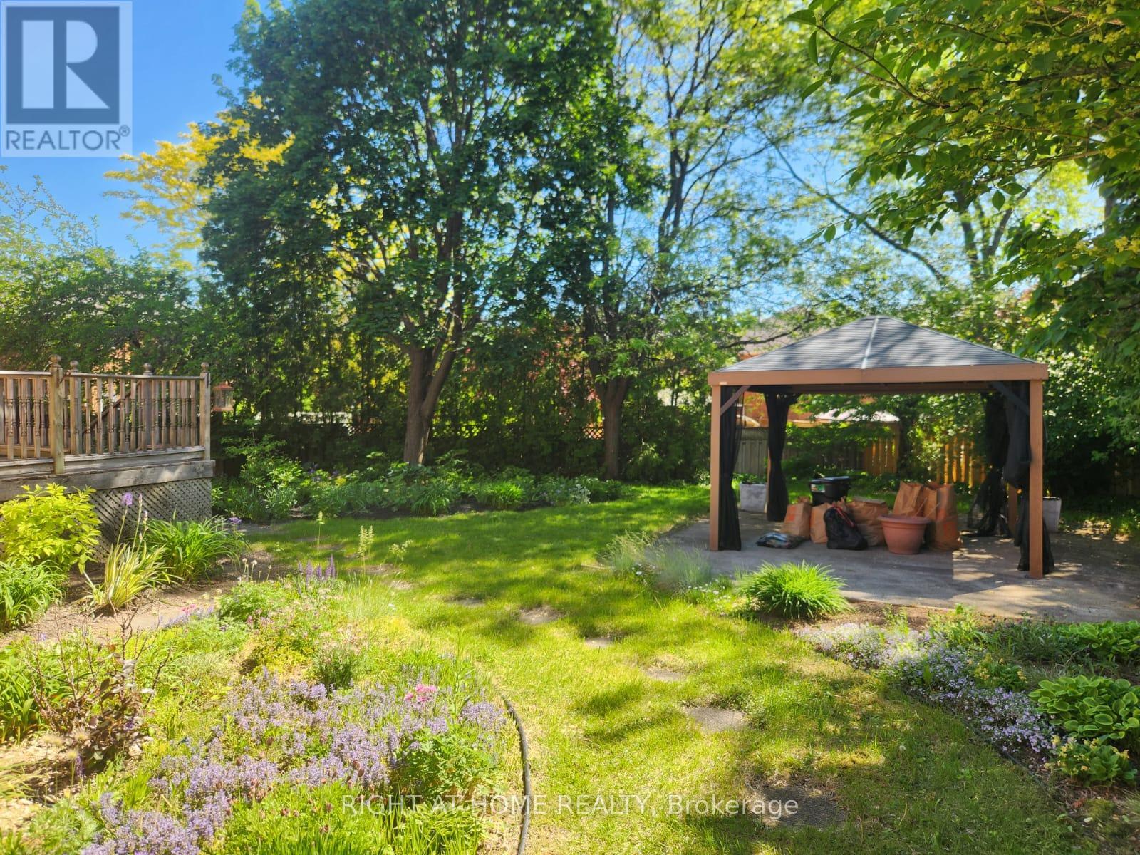 560 CHAGALL COURT - 46