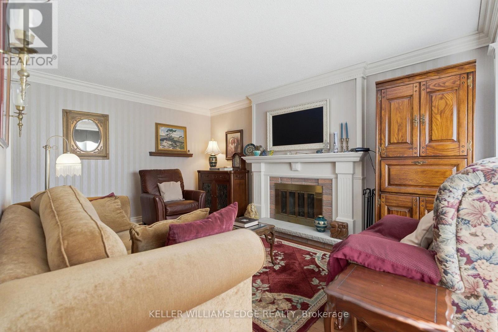 2078 HUNTERS WOOD DRIVE - 20