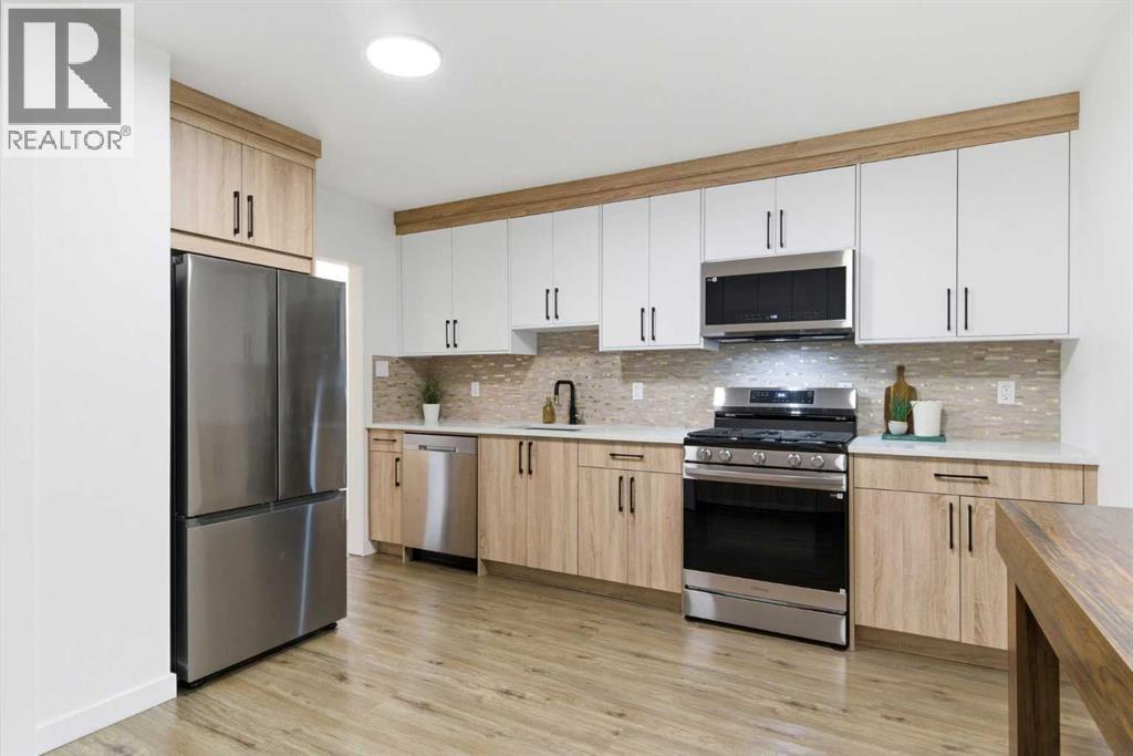 3615 1 Street NE - 23