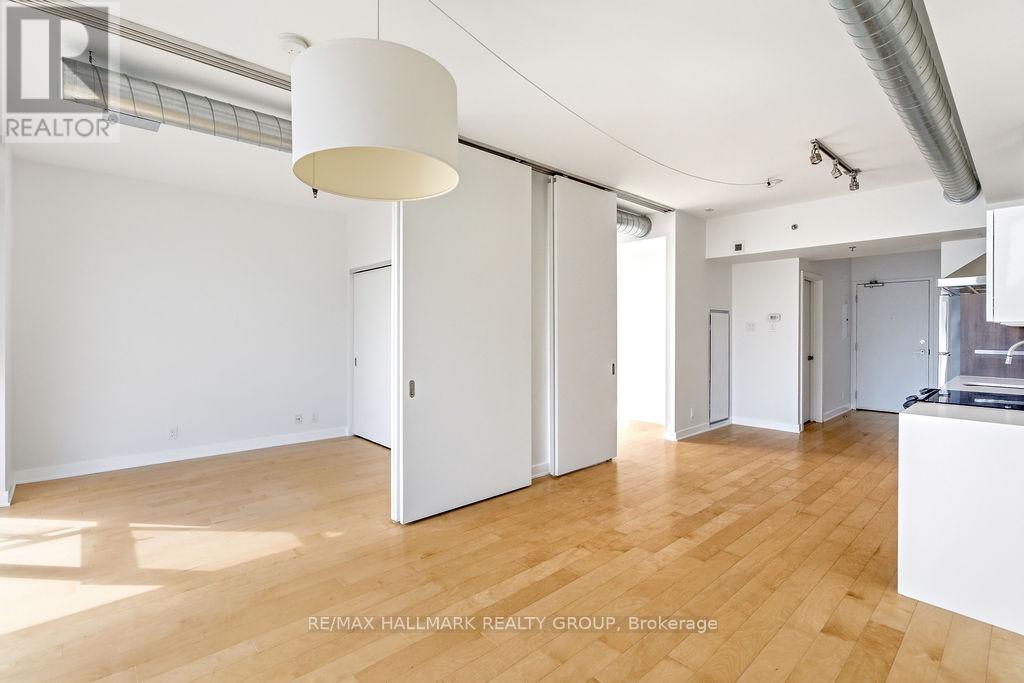 #646 340 MCLEOD STREET - 10