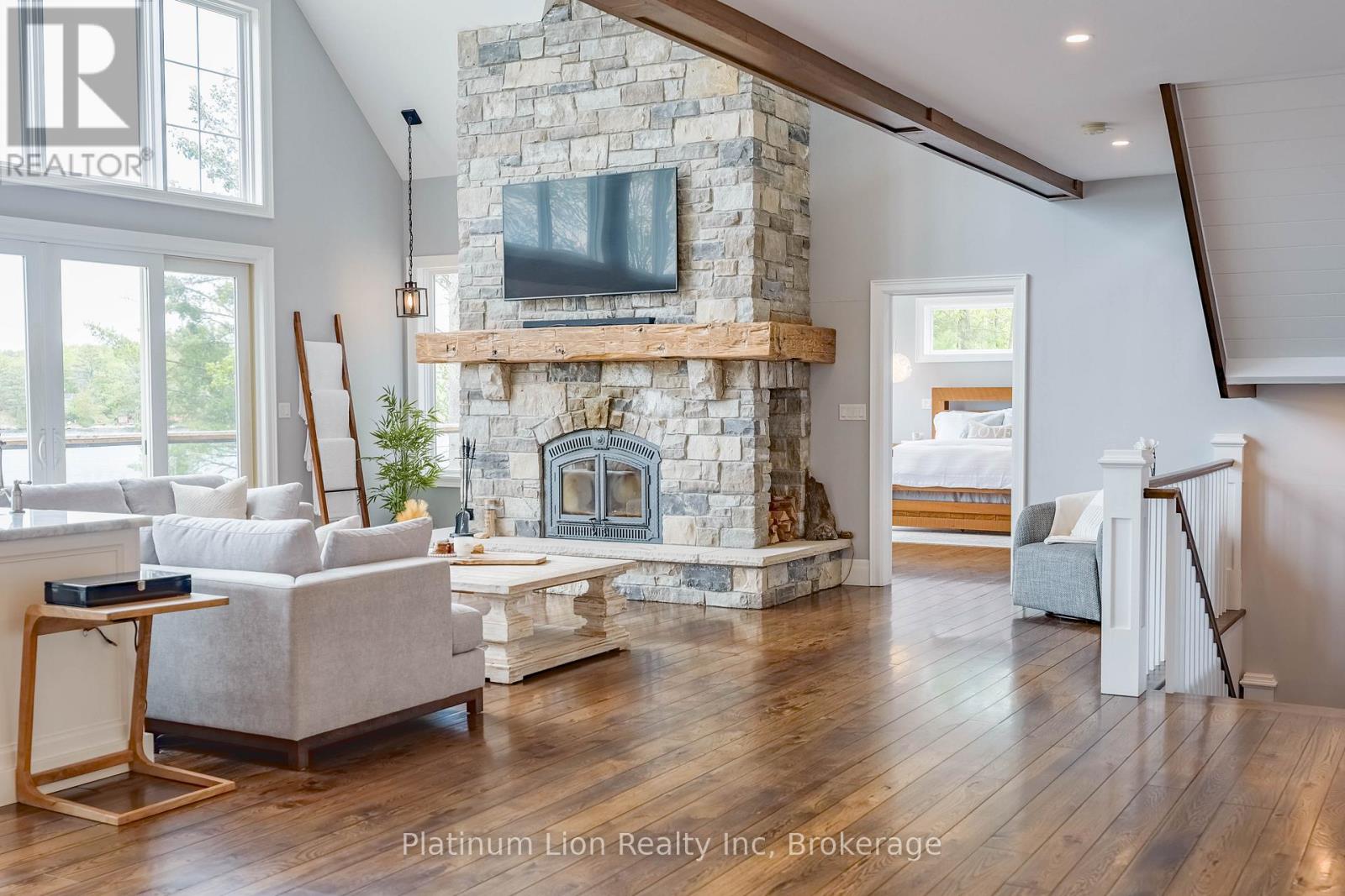 1521 EMILY LANE - 3