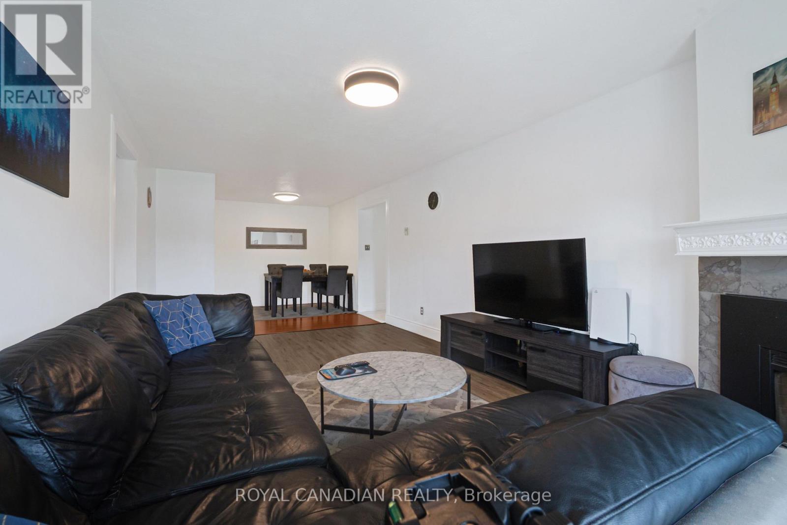#87 1096 JALNA BOULEVARD - 6