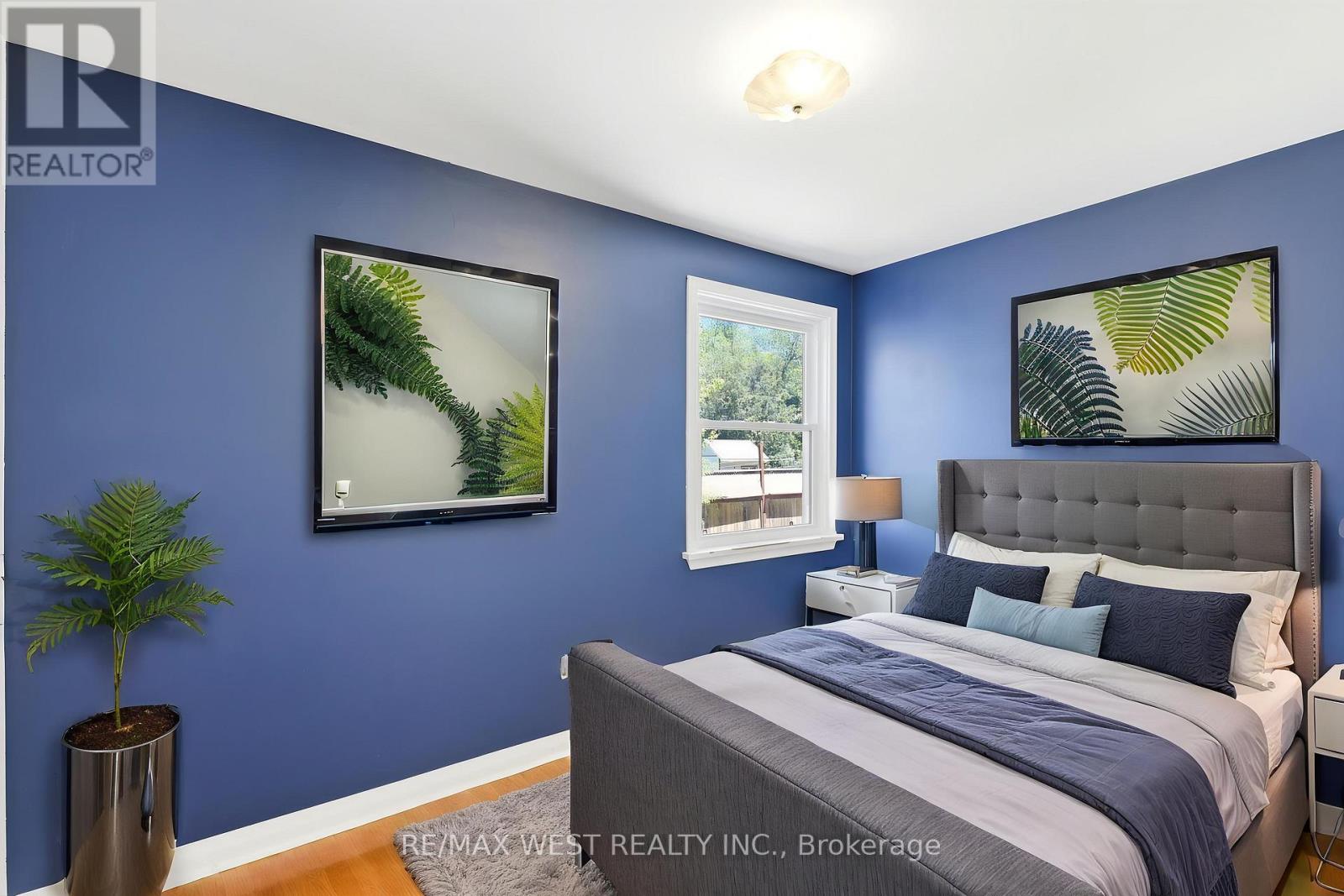 200 BOWER HILL ROAD - 11