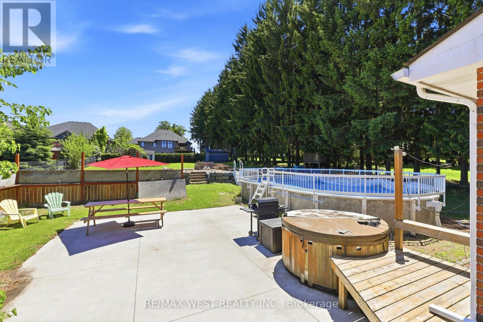 200 BOWER HILL ROAD - 14
