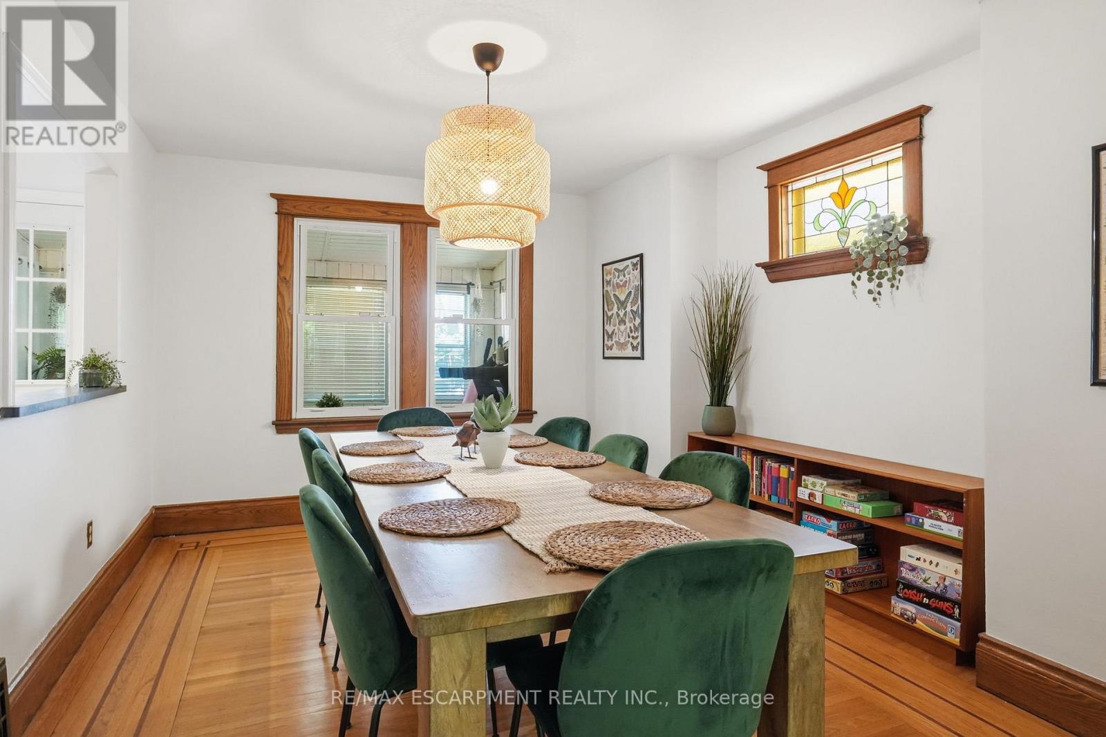 146 PARK ROW S - 12