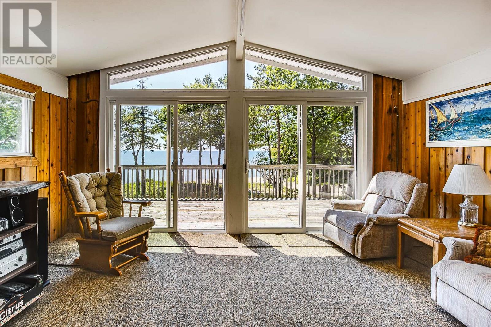 8 NASSAU COURT - 19