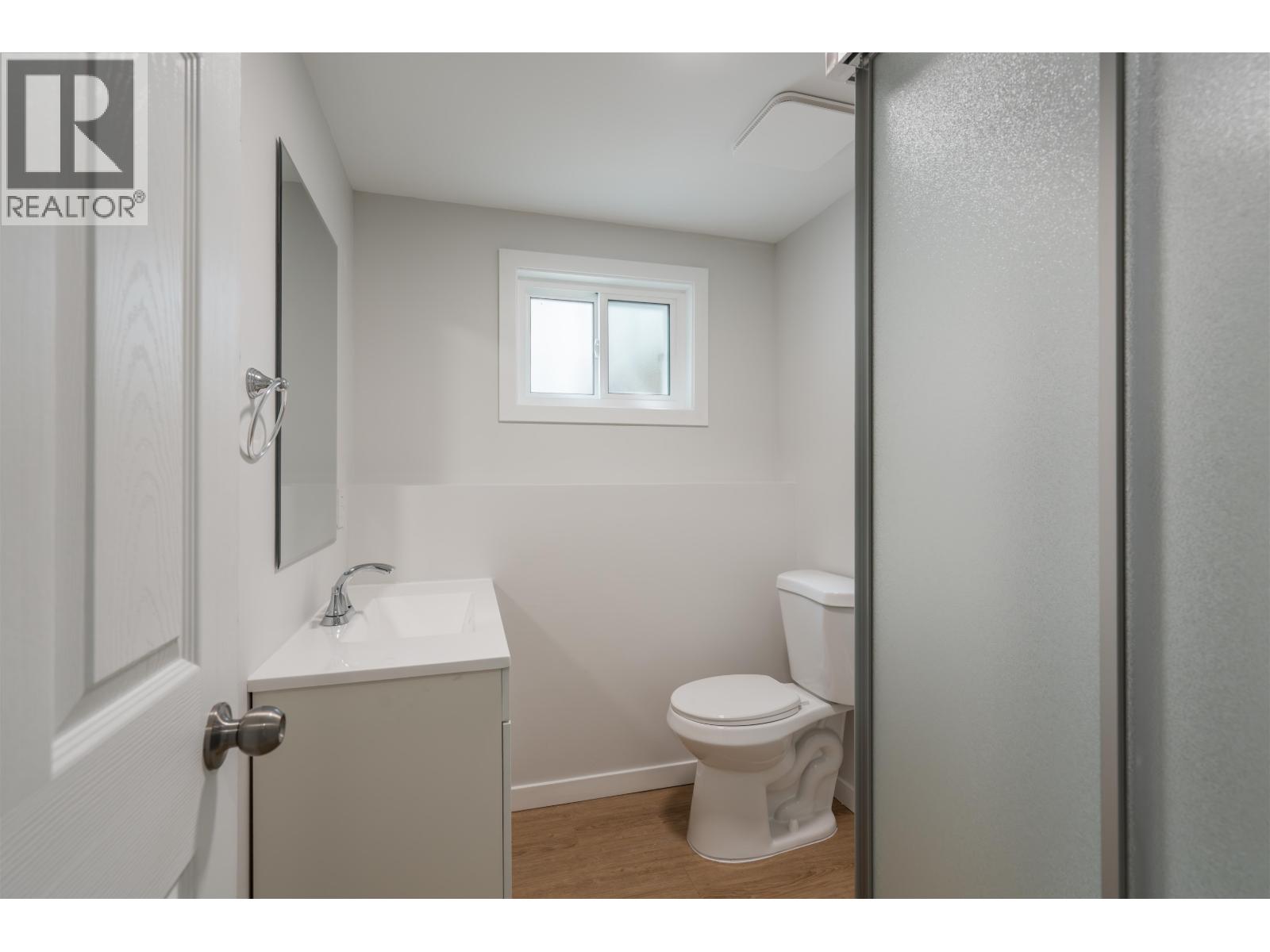 8205 MALASPINA AVENUE - 26