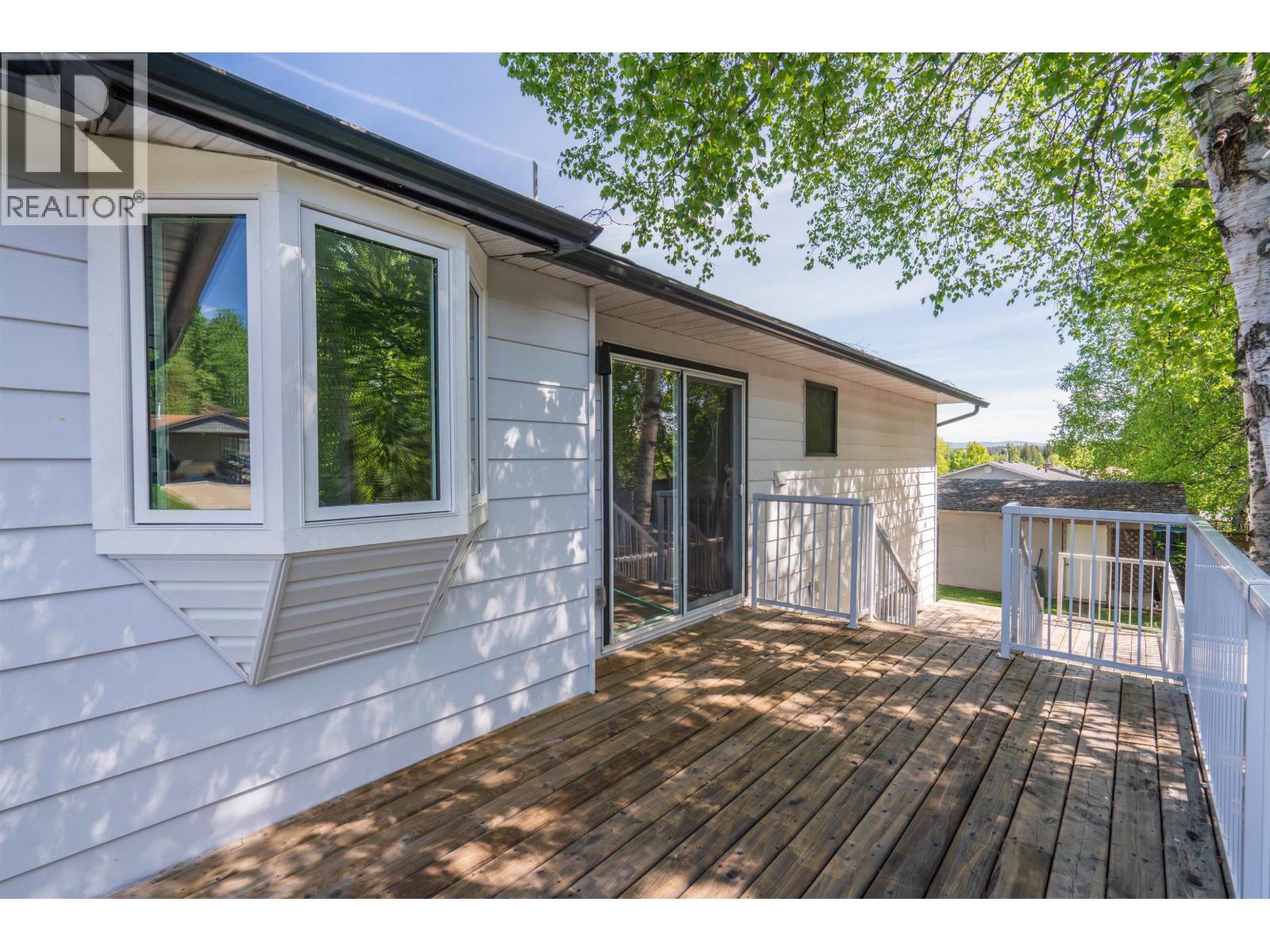 8205 MALASPINA AVENUE - 8