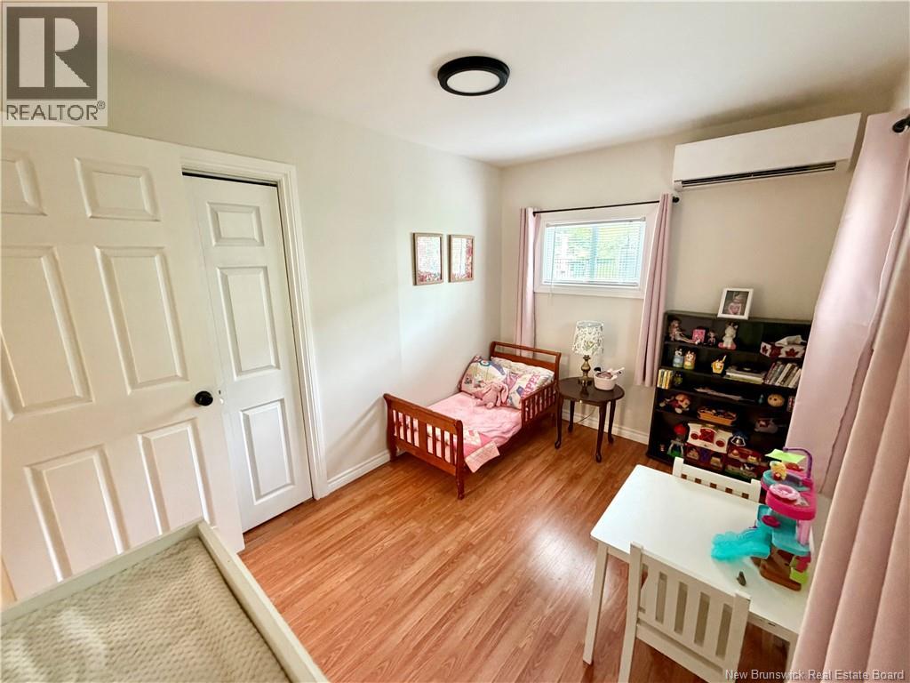 18 KEIRSTEAD Avenue - 21